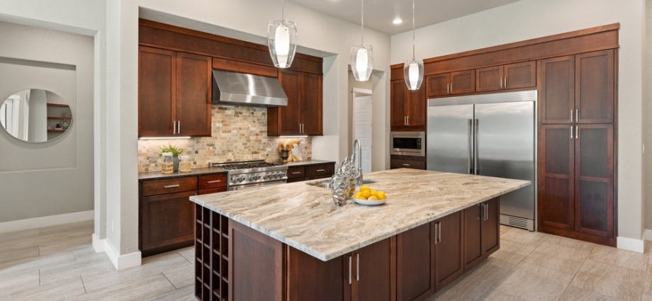 Top 5 Kitchen Countertops That Won’t Break The Bank