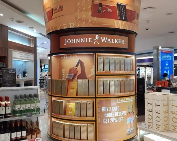 How To Design An Eye-Catching Duty-Free Promotional Display